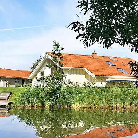 4 Star In Ottendorf Ferienhaus *